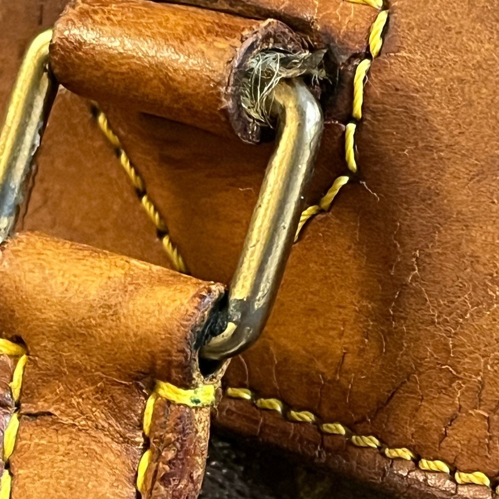 Up cycle OR Rehab it! Louis Vuitton Deauville Monogram Satchel - Picture 7 of 16